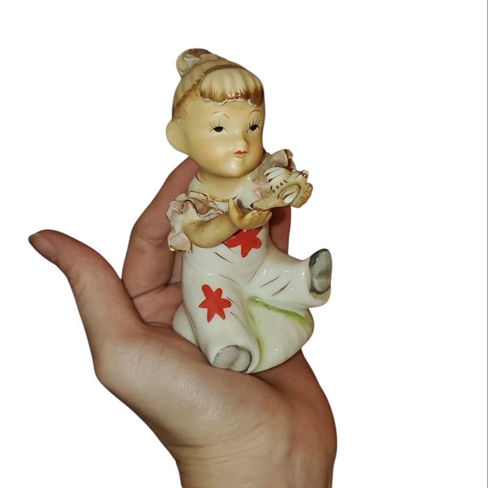 Vintage Sitting Girl Figurine